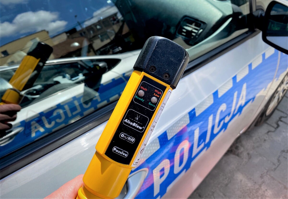 Policja zatrzymała 10 kierowców pod wpływem alkoholu w powiecie myślenickim